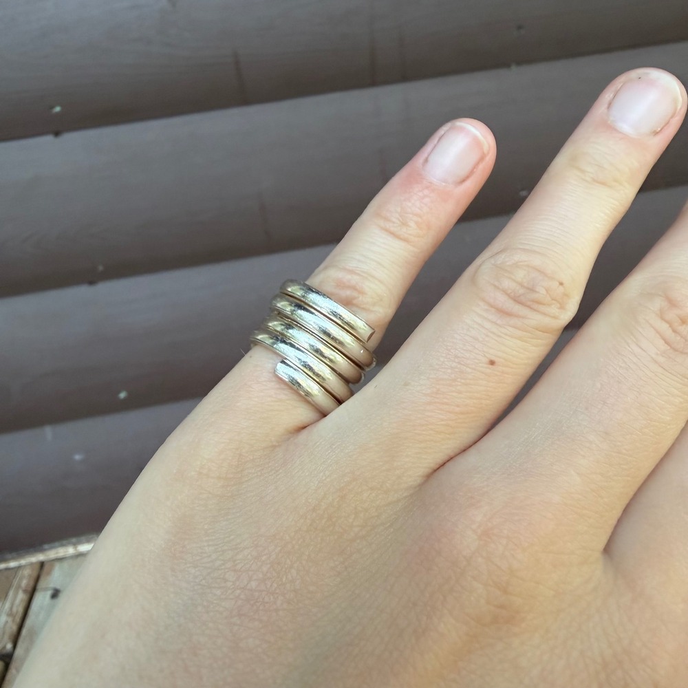 Spiral Wrap Ring Womens Size 4 Silver Tone Multi Band Coiled Statement